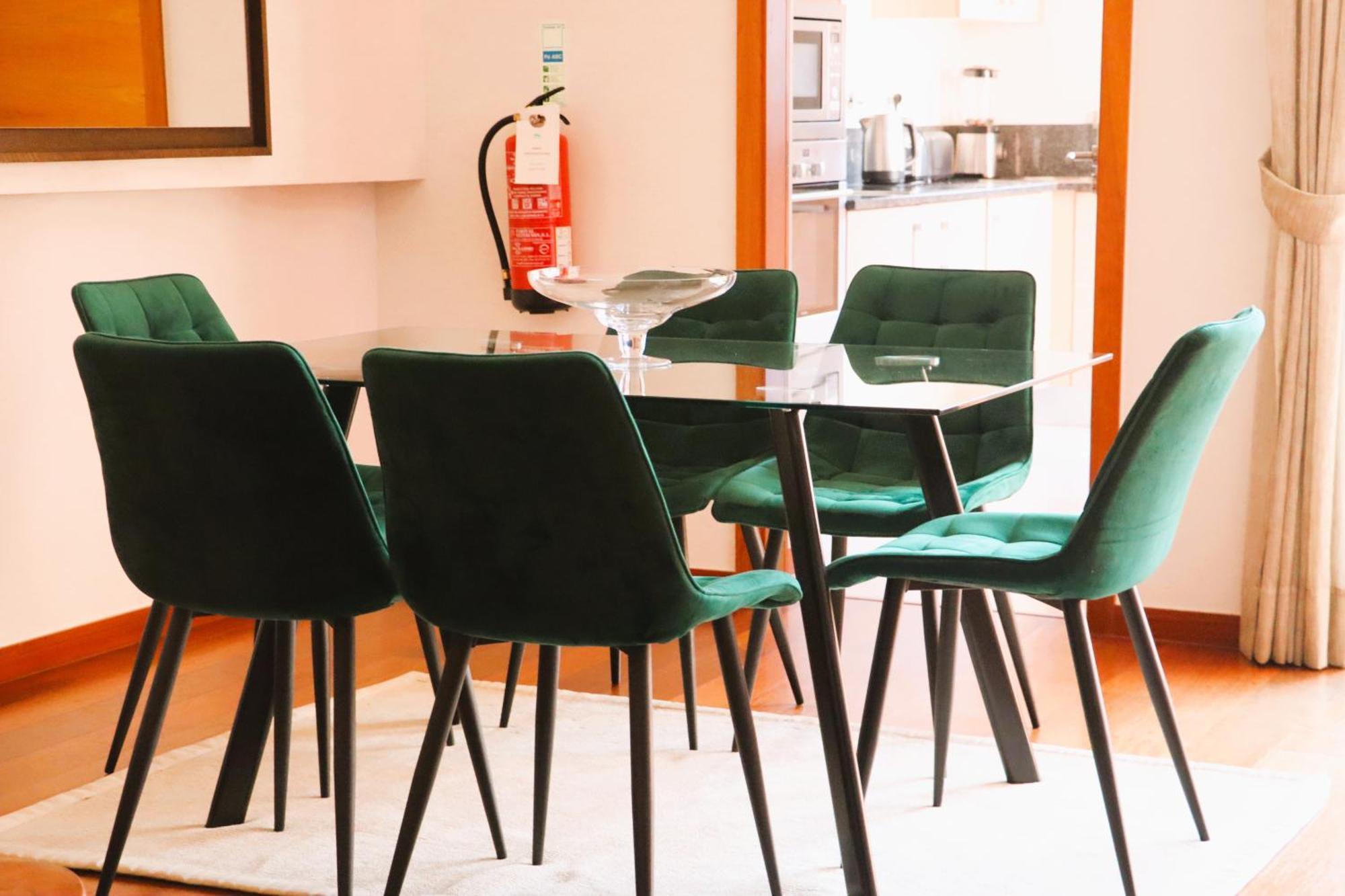 Luxury 3-Bedroom Apartment At High-End Luz Eksteriør billede